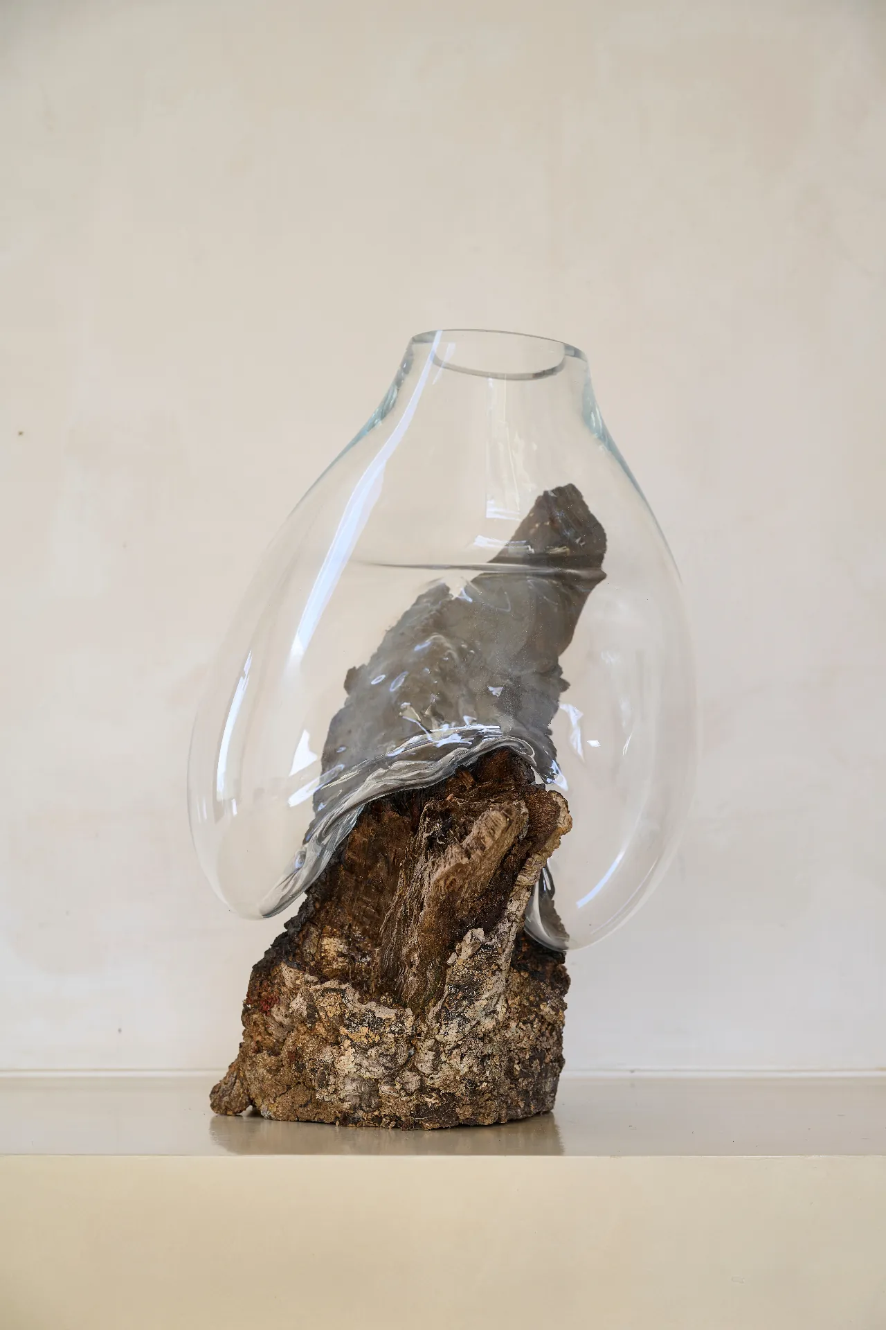 Cork & Glas — surface